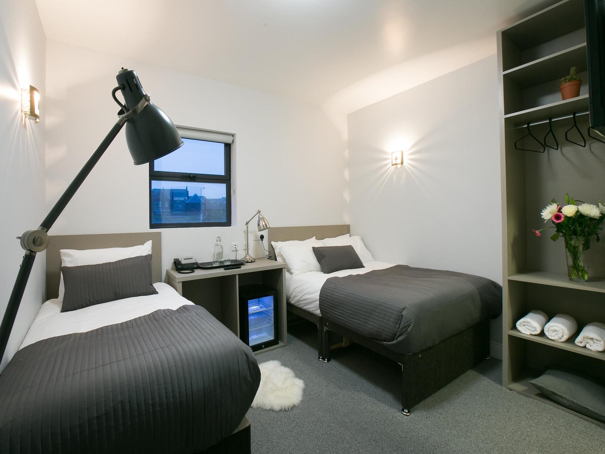 Belvilla Ilford Hill Hotel London Dış mekan fotoğraf