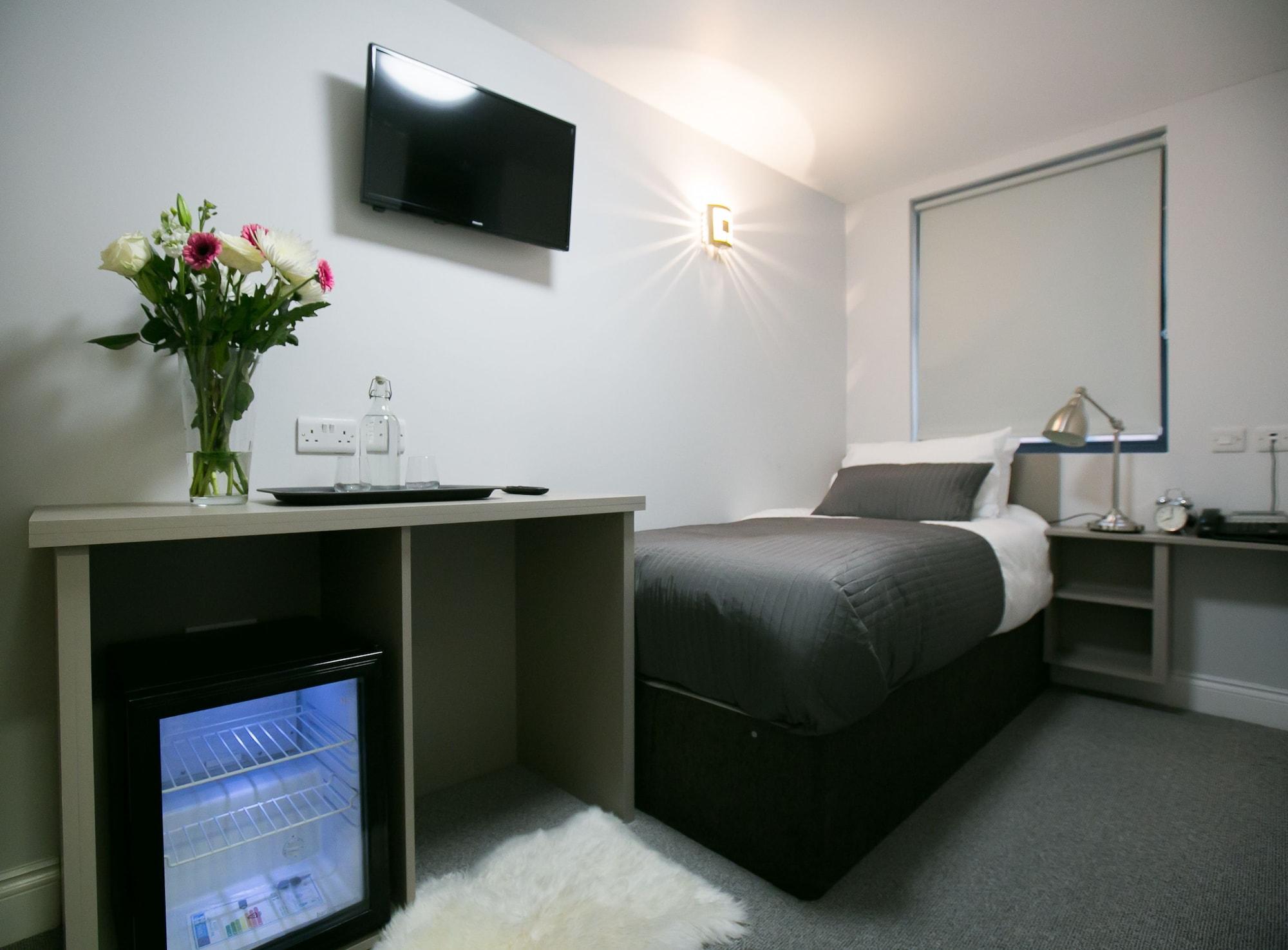 Belvilla Ilford Hill Hotel London Dış mekan fotoğraf