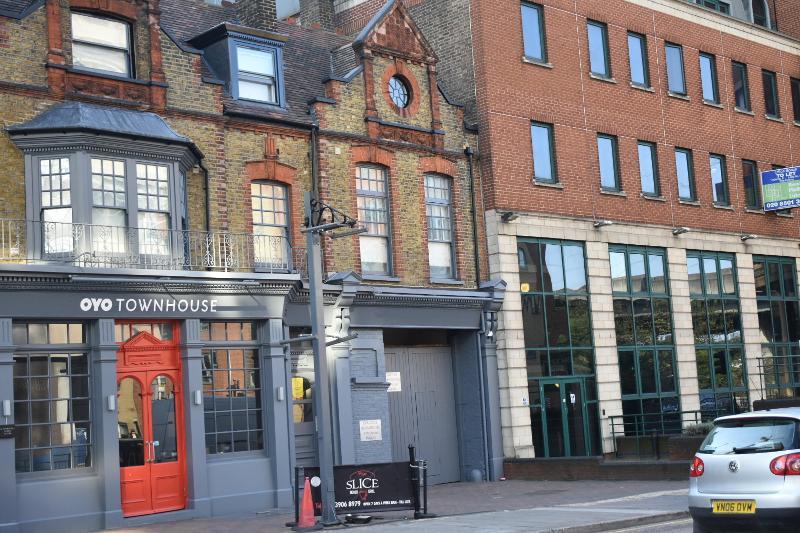 Belvilla Ilford Hill Hotel London Dış mekan fotoğraf