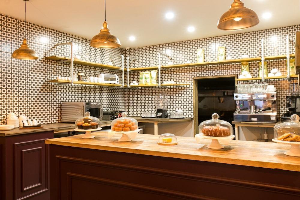 Belvilla Ilford Hill Hotel London Dış mekan fotoğraf
