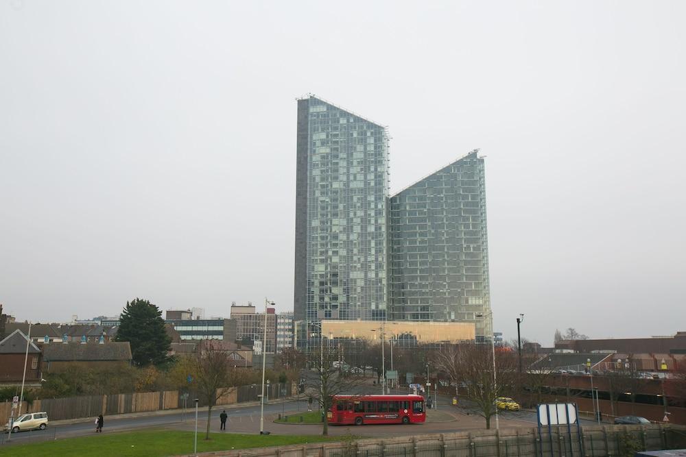 Belvilla Ilford Hill Hotel London Dış mekan fotoğraf